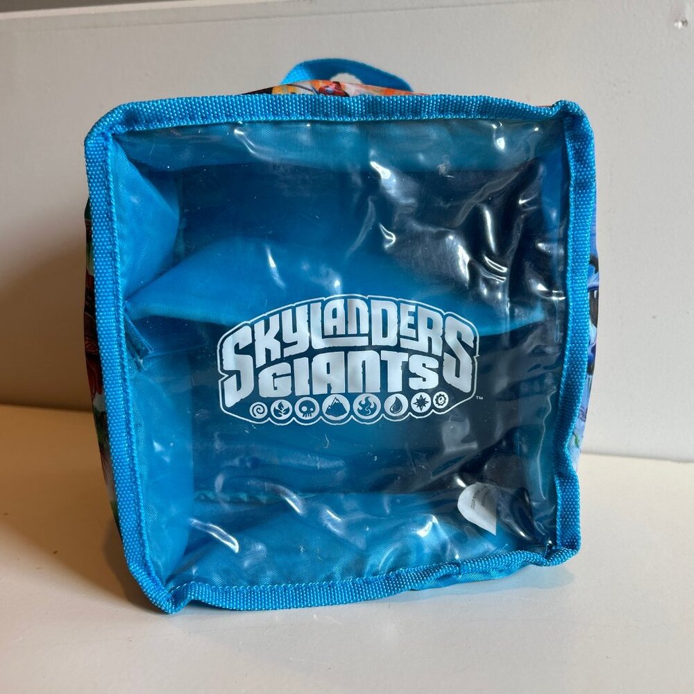 Skylanders Giants Show and Go Case Display Carrying Storage Game Piece 2013 Used